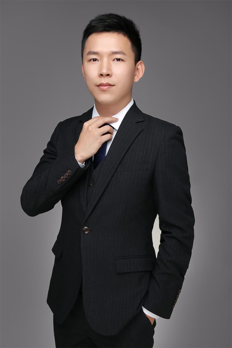 杨华 制片统筹总监